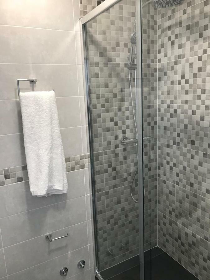 Nicoletta Apartment Madrid Bagian luar foto
